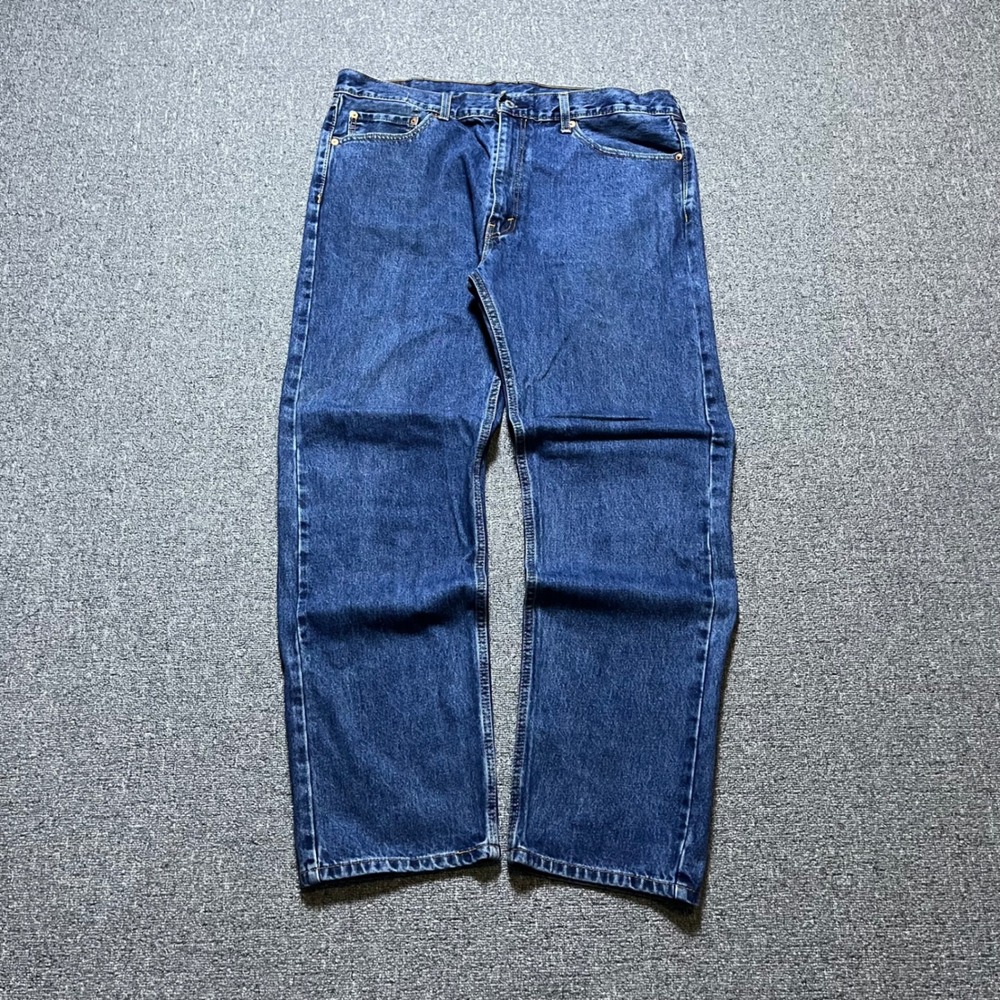 Levi's 505 Regular Fit Jeans W40 L32 Blue Denim Straight Leg Workwear - Picture 2 of 12